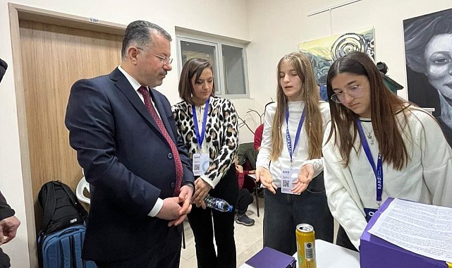 Rektör Kırışık, BARÜ 8. Uluslararası Ar-Ge Proje Pazarı etkinliğine katıldı