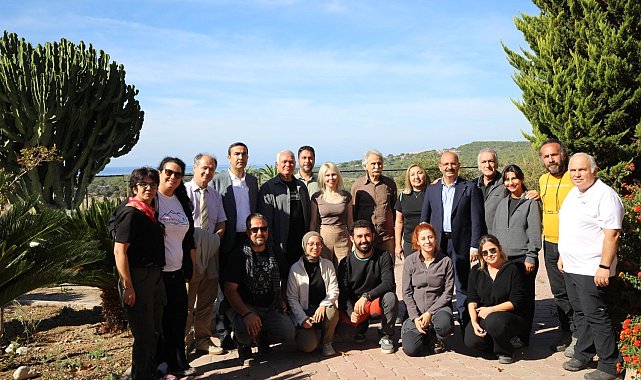 Rektör Özkan Patara Antik Kenti'ndeki kazı çalışmalarını inceledi