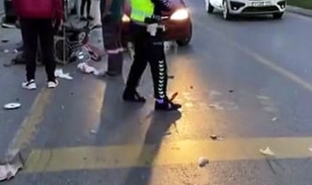 Sakarya'da otomobil ile motorlu bisiklet çarpıştı: 1 yaralı