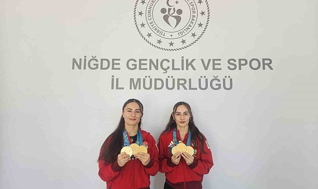 Şampiyon kardeşler Niğde'ye madalyalarla döndü