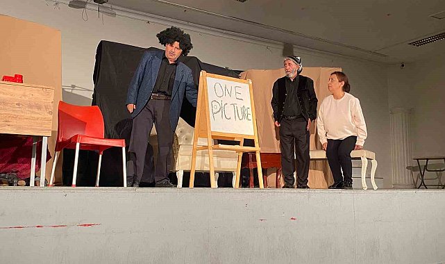 Sarıgöl'de tiyatro etkinliği büyük beğeni topladı