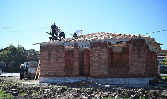 Sarımeşe'ye modern spor tesisi