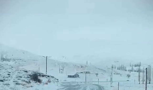 Sincik-Malatya yolunda kar yağışı etkili oluyor