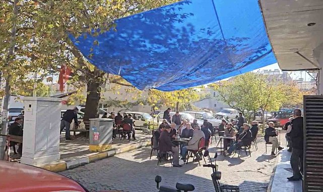 Sındırgı'da peş peşe depremler