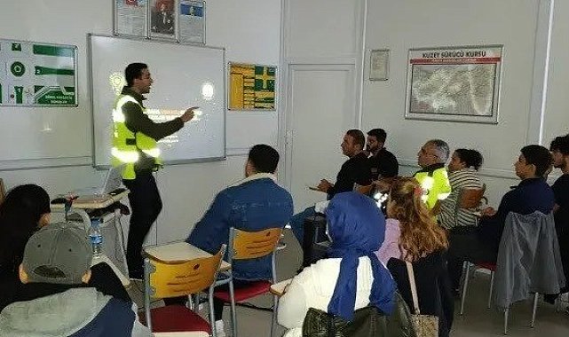 Sinop'ta sürücü adaylarına trafik eğitimi