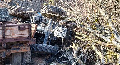 Sinop'ta traktör kazası: 3 yaralı