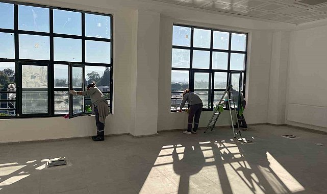 Söke'de yeni kaymakamlık binasında hazırlıklar sürüyor