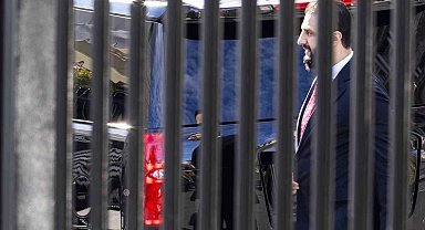 Suriye Devlet Başkanı eş-Şara, ABD Başkanı Trump ile bir araya geldi