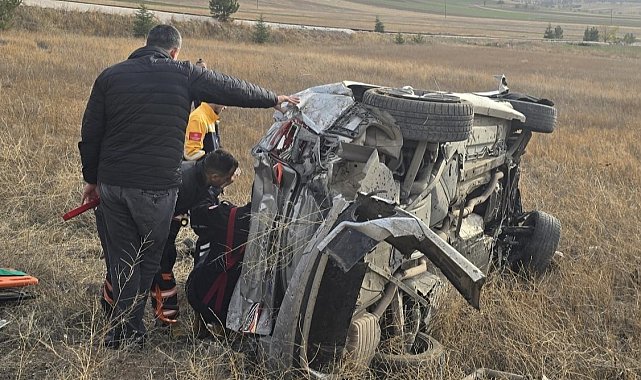 Takla atan otomobil hurdaya döndü: 1 yaralı