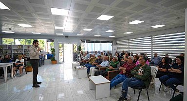 Tarsus'ta yaşlılıkta ruh sağlığı üzerine söyleşi düzenlendi