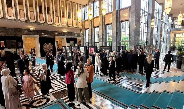 TBMM'de Gazze konulu "Hilalin Işığında" sanat sergisi