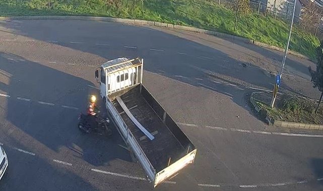 Tekirdağ'da 3 kişinin yaralandığı iki ayrı motosiklet kazası görüntülendi