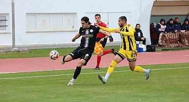 TFF 2. Lig: Isparta 32 Spor: 1 -Aliağa FK: 1