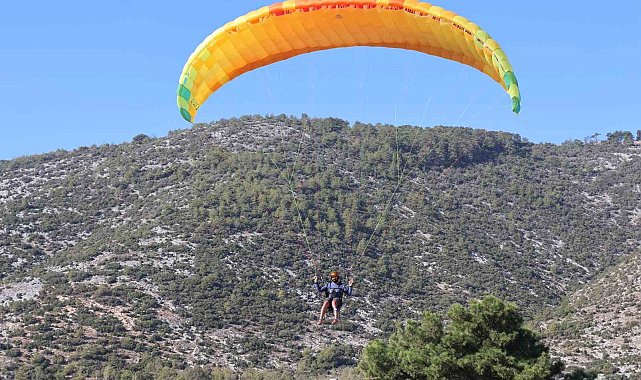 Türkiye Yamaç Paraşütü Hedef Şampiyonası Finalleri Anamur'da tamamlandı