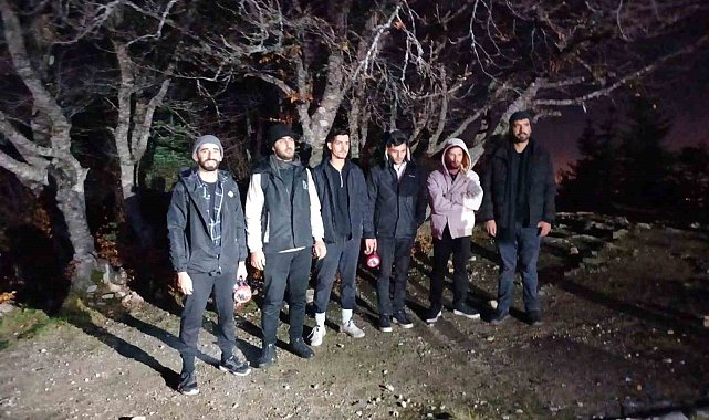 Uludağ'da ormanda mahsur kalan 6 kişi kurtarıldı