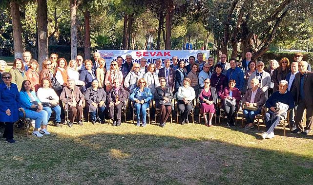 Ünlü hiciv ustası Şair Eşref unutulmadı