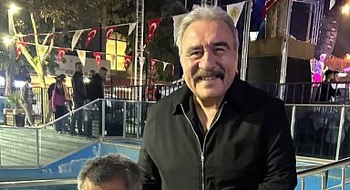 Ünlü sanatçı Ümit Besen, engelli hayranını mutlu etti