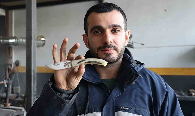 Ünü ülke sınırını aşan Sivas bıçağına ezber bozan modern dokunuş