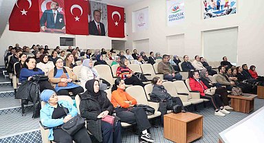 Uşak'ta kantin çalışanlarına hijyen eğitimi verildi