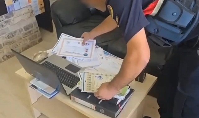 Ustalıktan kalfalığa, ehliyetten SRC'ye kadar sahte belge hazırlamışlar: 7 tutuklama