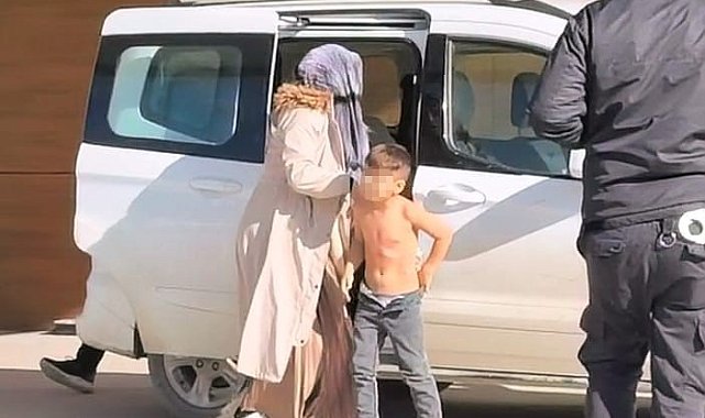 Üzerine kaynar su devrilen çocuk yaralandı