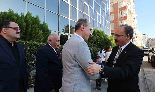 Vali Kızılkaya, Siirt Ticaret ve Sanayi Odası yönetimiyle bir araya geldi