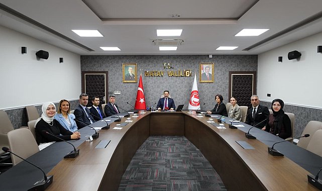 Vali Masatlı'dan asrın felaketi sonrası toplum inşasında etkin rol oynayan öğretmenlere teşekkür