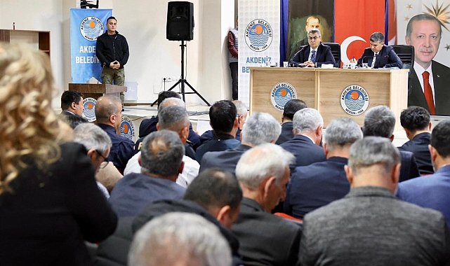 Vali Toros, Akdeniz'de muhtarların taleplerini dinledi