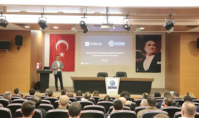 Yapay zeka ve pazarlamadaki dönüşüm Denizli'de konuşuldu