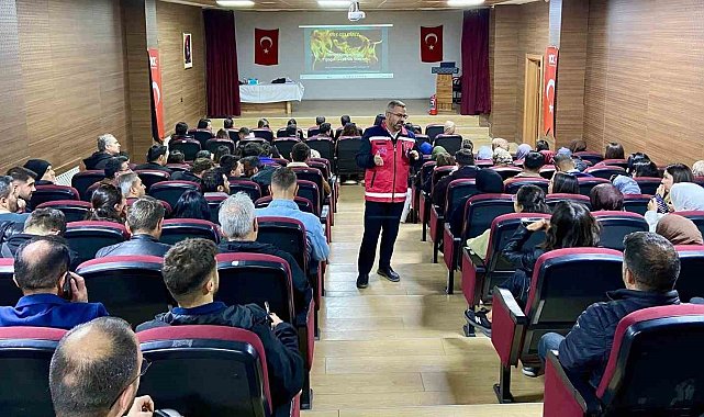 Yüksekova ve Çukurca'daki öğretmenlere acil durum eğitimi