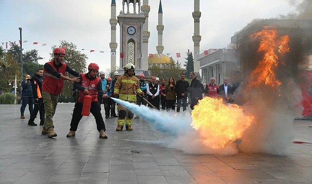 Yunusemre'de deprem tatbikatı