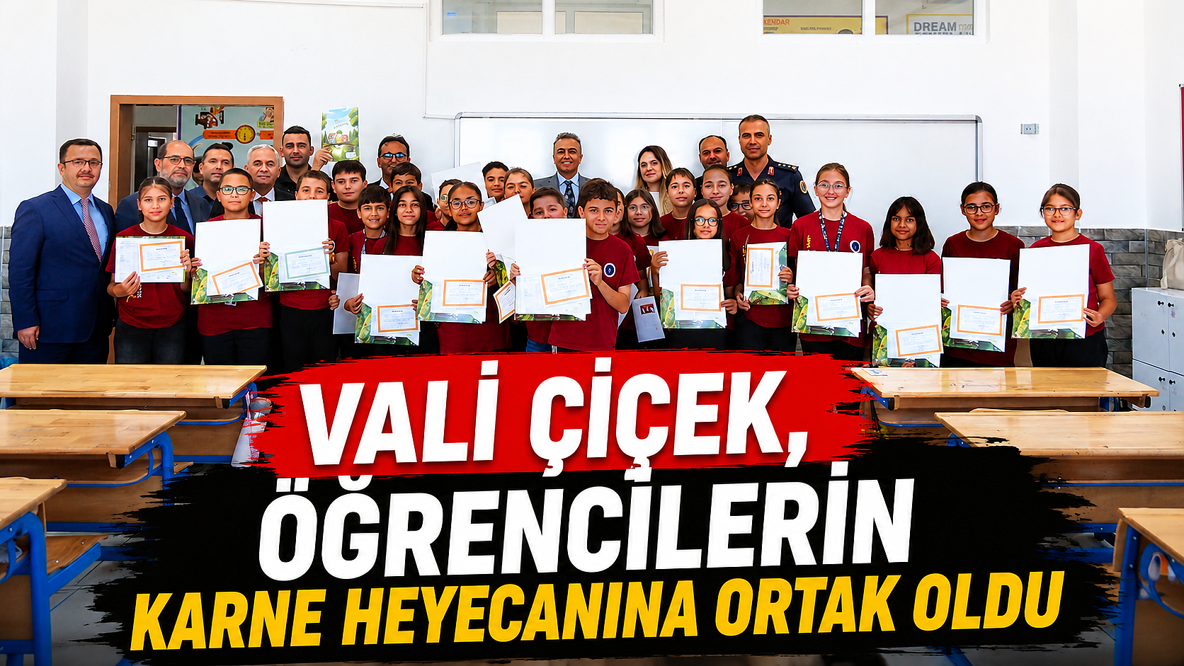 Vali Çiçek, Öğrencilerin Karne Heyecanına Ortak Oldu