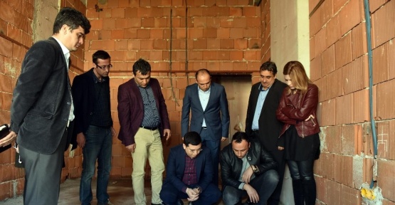 Tütüncü, Esentepe Semt Konağı inşaatını inceledi