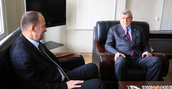 Başkan Karaosmanoğlu’ndan, Başiskele Kaymakamı’na ziyaret