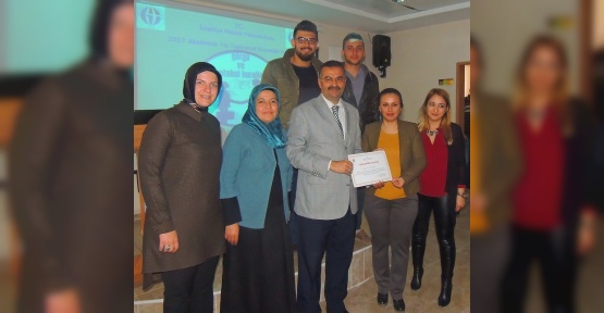 Üniversite öğrencilerine