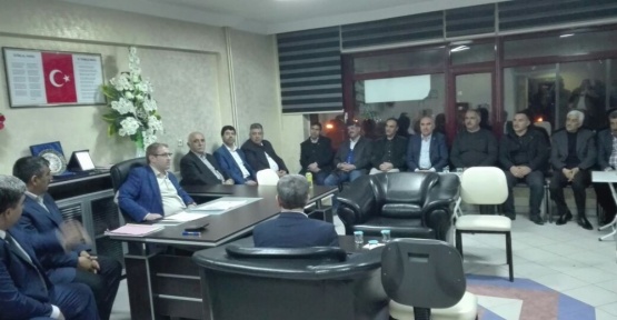 Kovancılar’da iş adamlarıyla istişare toplantısı
