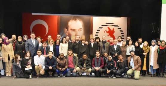 Uluslararası öğrenciler Türkçeyi yaşayarak öğreniyor