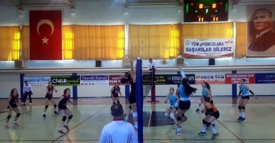 9 ilin takımının mücadelesi Tekirdağ’da başladı