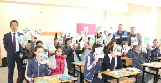 Gölbaşında 8.sınıf öğrencilerine polis mesleği tanıtılıyor