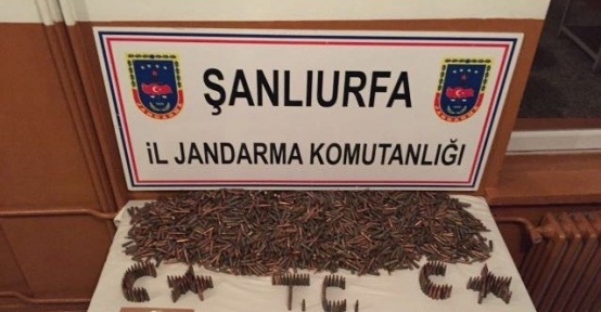 Şanlıurfa’da toprağa gömülü mühimmat ele geçirildi