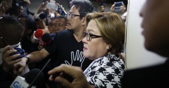 Filipinler’de Senatör Leila de Lima tutuklandı