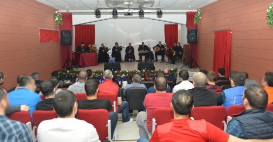 Nilüfer Roman Orkestrası mahpusları coşturdu