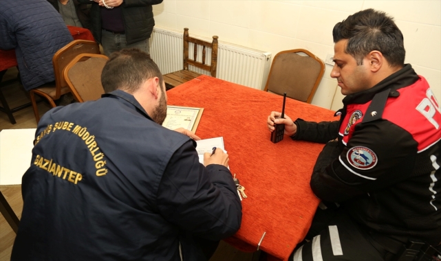 Ülke genelindeki yasa dışı bahis ve kumar uygulamalarında 62 kişi gözaltına alındı