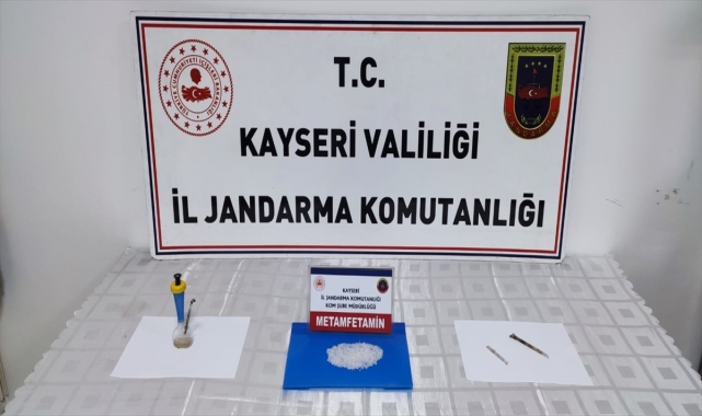 Kayseri'de uyuşturucu operasyonunda 2 şüpheli yakalandı