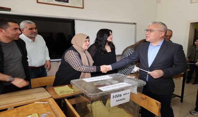 Sivas Valisi Yılmaz Şimşek oyunu kullandı