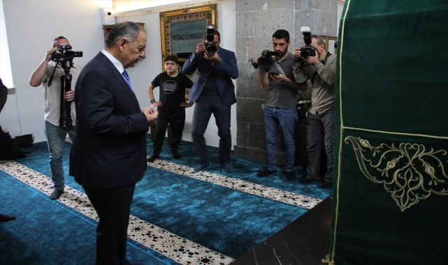 Bakan Özhaseki, Kayseri Büyükşehir Belediyesi'ni ziyaretinde konuştu: