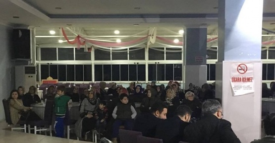 Vezirhan Beldesinde referandum bilgilendirme toplantısı düzenlendi