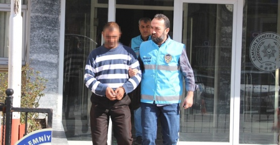 Eve alkollü gelen koca, karısını bıçakladı