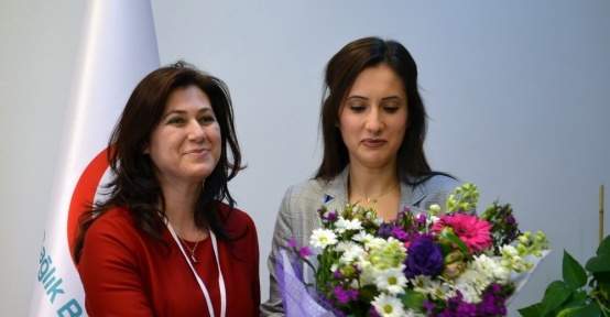 Didimli Rotaractlardan anlamlı bağış