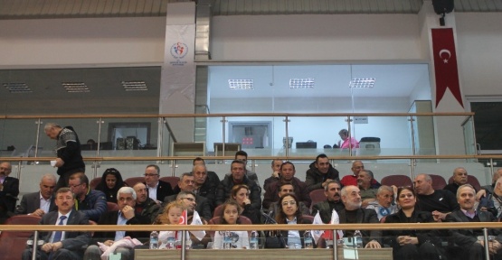 U23 Türkiye Bayan Güreş Şampiyonası’nda ilk gün sona erdi